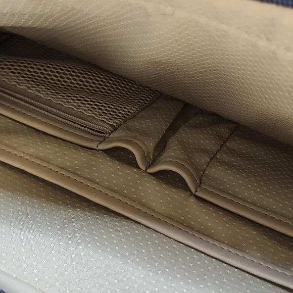 Samsonite Travel Bag - Picture 6 of 9